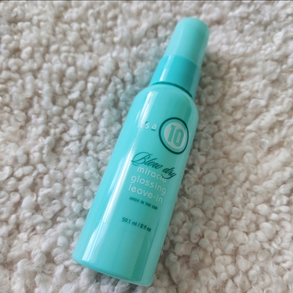 its a 10 Other - 💙 It's a 10 Miracle Glossing Leave-in 💙